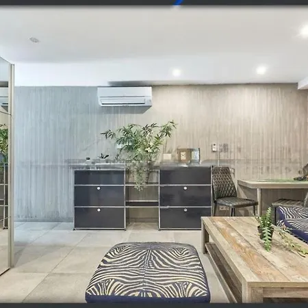 First Occupancy Modern For Rent * Spire